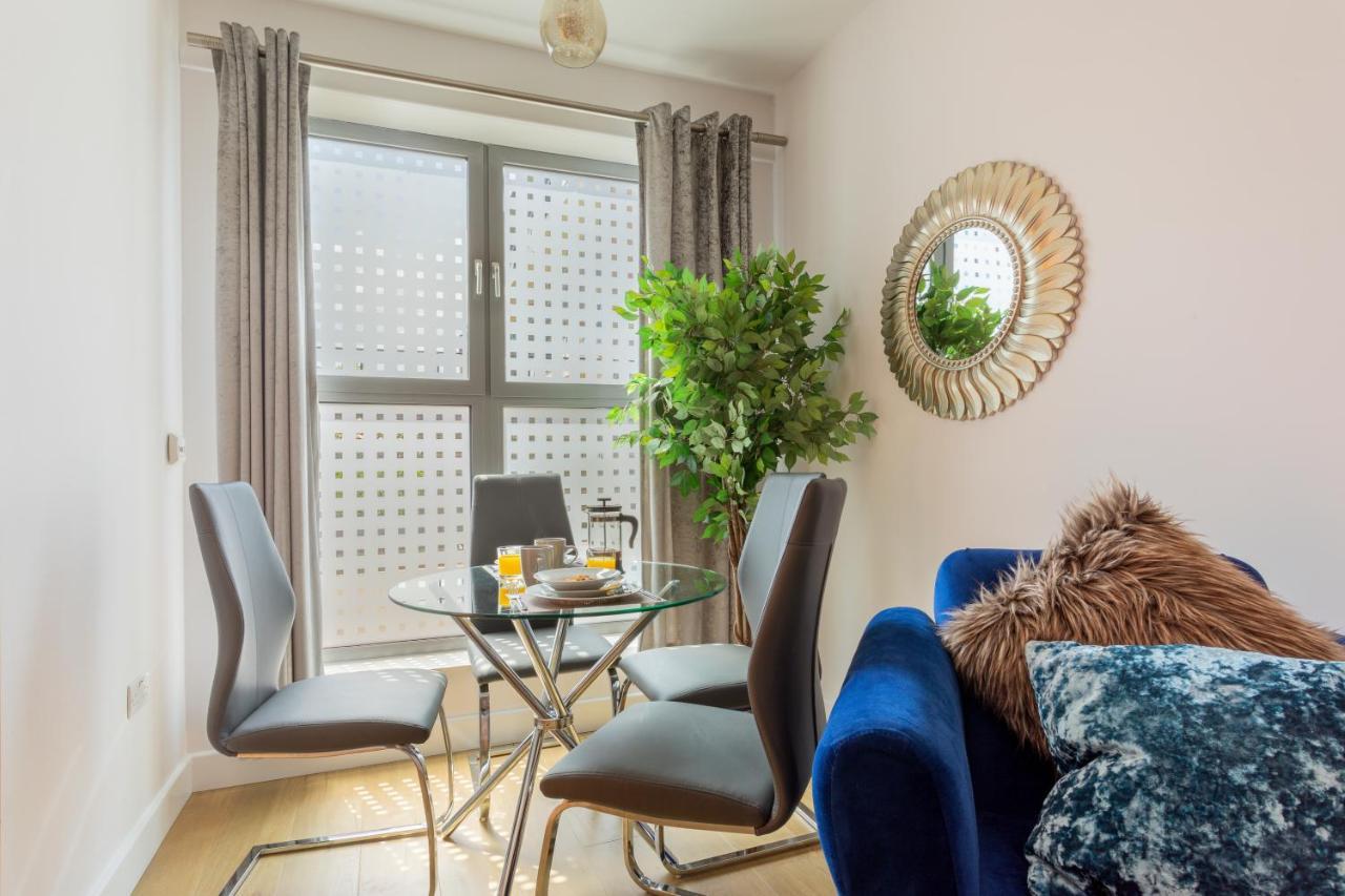 1 Bed Apartment - Redhill Central, Surrey, Gatwick #2 Екстер'єр фото